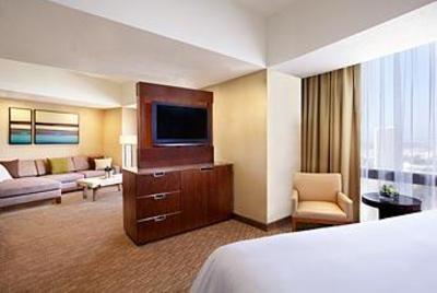 фото отеля The Westin Bonaventure Hotel & Suites