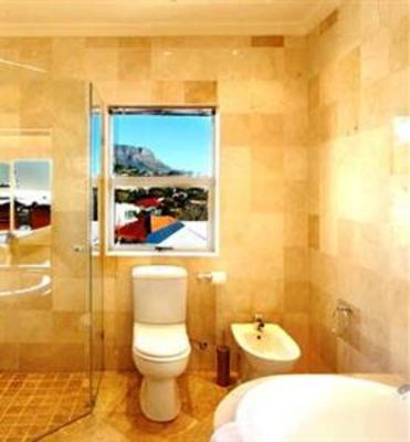 фото отеля Beachside Villa & Penthouse Cape Town