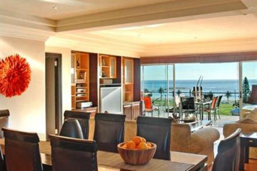 фото отеля Beachside Villa & Penthouse Cape Town