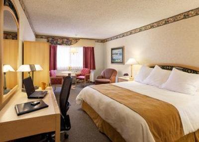 фото отеля BEST WESTERN Plus Sunrise Hotel at Redondo Beach Marina