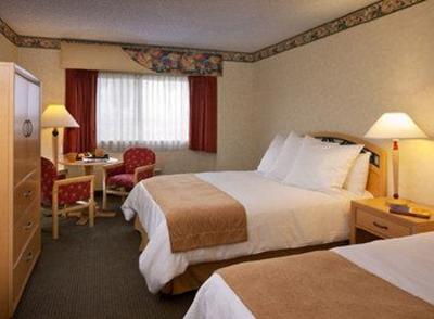 фото отеля BEST WESTERN Plus Sunrise Hotel at Redondo Beach Marina