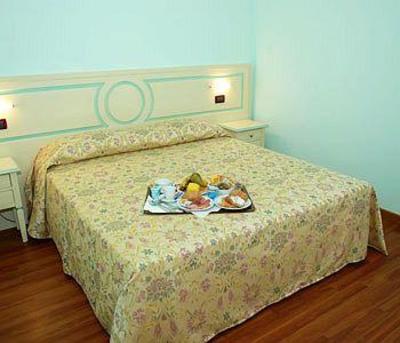 фото отеля Plazza Hotel Porcari