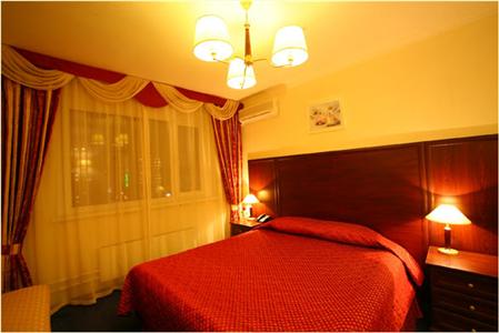 фото отеля Hotel Salut