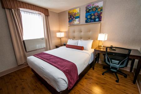 фото отеля BEST WESTERN PLUS Montreal Downtown- Hotel Europa