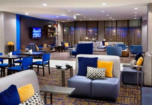 фото отеля Courtyard by Marriott Brampton