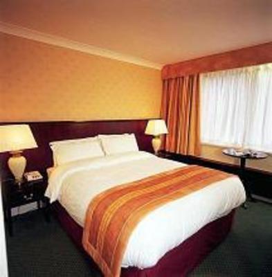 фото отеля Daresbury Park Hotel Warrington (England)