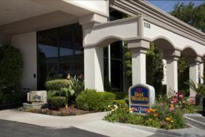 фото отеля BEST WESTERN PLUS Black Oak