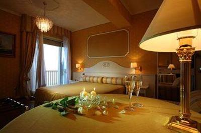 фото отеля Hotel Palace Catanzaro