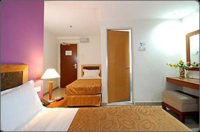 фото отеля Leo Palace Hotel