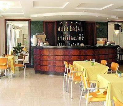 фото отеля Hotel Punta de l'Est