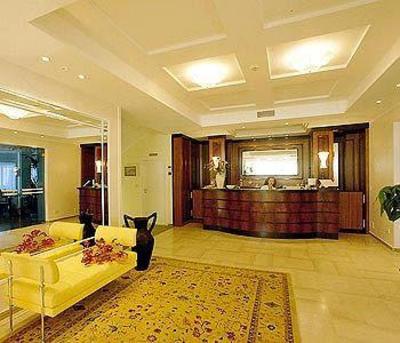 фото отеля Hotel Punta de l'Est