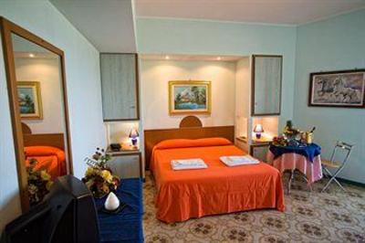 фото отеля Hotel La Plancia