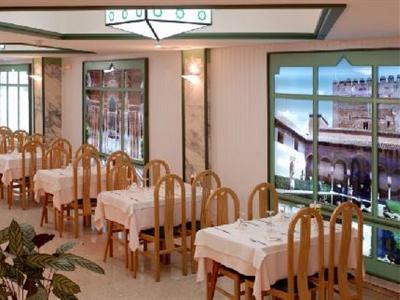 фото отеля Alhambra Hotel Santa Susanna