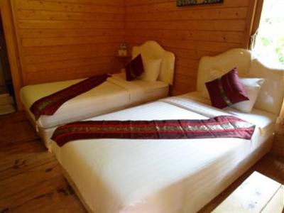 фото отеля Log Home Boutique Hotel