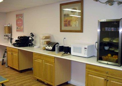 фото отеля Econo Lodge & Suites