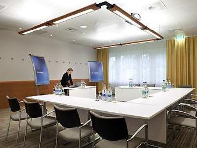 фото отеля Novotel Zurich Airport Messe