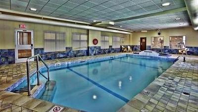 фото отеля Humphry Inn & Suites Winnipeg
