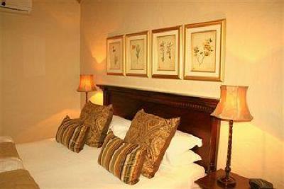 фото отеля Hitgeheim Country Lodge