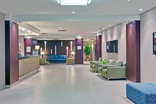 фото отеля Holiday Inn Laval Montreal