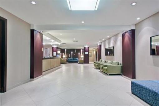 фото отеля Holiday Inn Laval Montreal