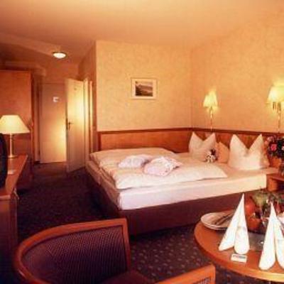 фото отеля Landidyll Wald und Sporthotel Polisina