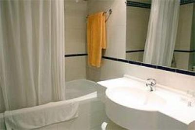 фото отеля Hotel Cedriana