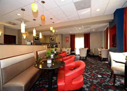 фото отеля Comfort Suites Locust Grove