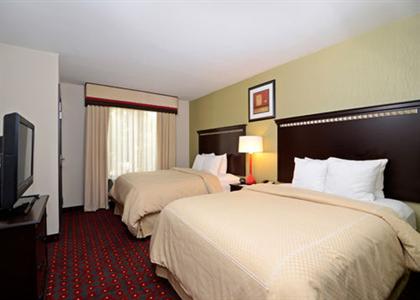 фото отеля Comfort Suites Locust Grove