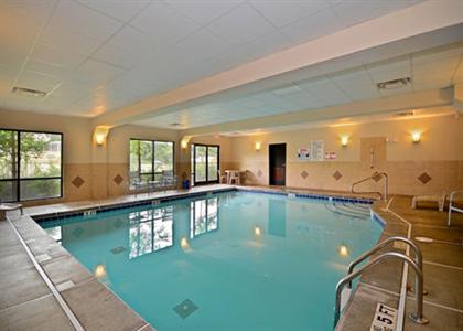фото отеля Comfort Suites Locust Grove