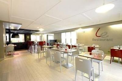 фото отеля Campanile Tarbes Bastillac