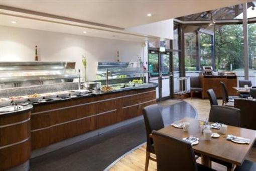 фото отеля Holiday Inn Bolton Centre