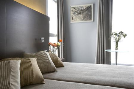 фото отеля Madanis Hotel
