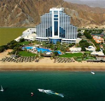 фото отеля Le Meridien Al Aqah Beach Resort