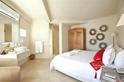 фото отеля Rouge On Rose Boutique Hotel Cape Town