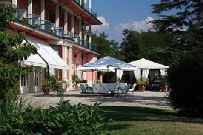 фото отеля Relais Villa Pomela Novi Ligure