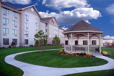 фото отеля Ashmore Inn & Suites