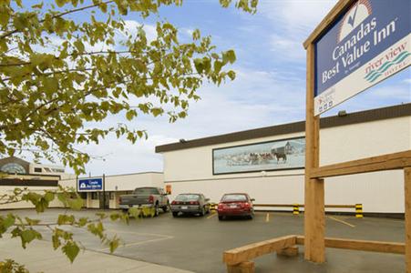 фото отеля Canadas Best Value Inn Whitehorse