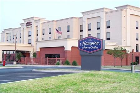 фото отеля Hampton Inn & Suites Lawton