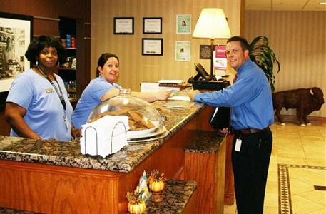 фото отеля Hampton Inn & Suites Lawton