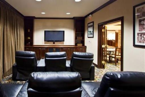 фото отеля Staybridge Suites East Lansing-Okemos (MSU Area)