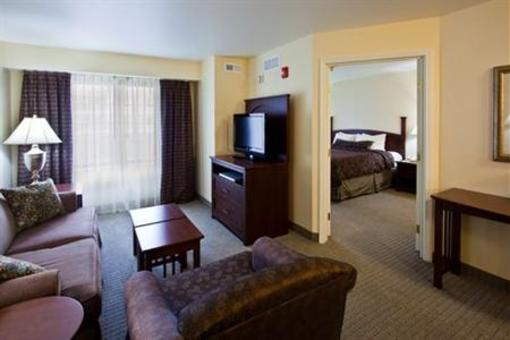 фото отеля Staybridge Suites East Lansing-Okemos (MSU Area)