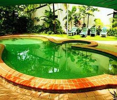 фото отеля Costa Royale Beachfront Apartments Trinity Beach Cairns