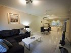 фото отеля Costa Royale Beachfront Apartments Trinity Beach Cairns