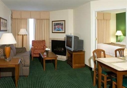 фото отеля Residence Inn Saratoga Springs