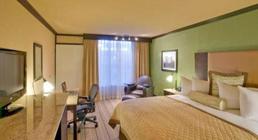 фото отеля Wyndham Garden Oklahoma City