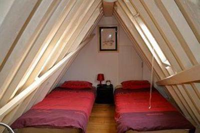 фото отеля Nemo Bed & Breakfast Amsterdam