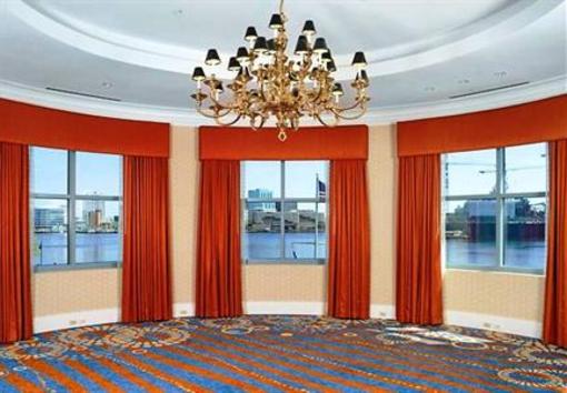 фото отеля Renaissance Portsmouth Hotel & Waterfront Conference Center