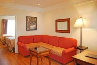 фото отеля Oxford Suites Pismo Beach