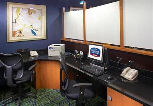 фото отеля Fairfield Inn & Suites Cleveland Beachwood