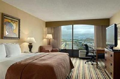 фото отеля Hilton Knoxville Airport